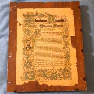 Abraham Lincoln's Gettysburg Address  on wood vintage dated 1976
